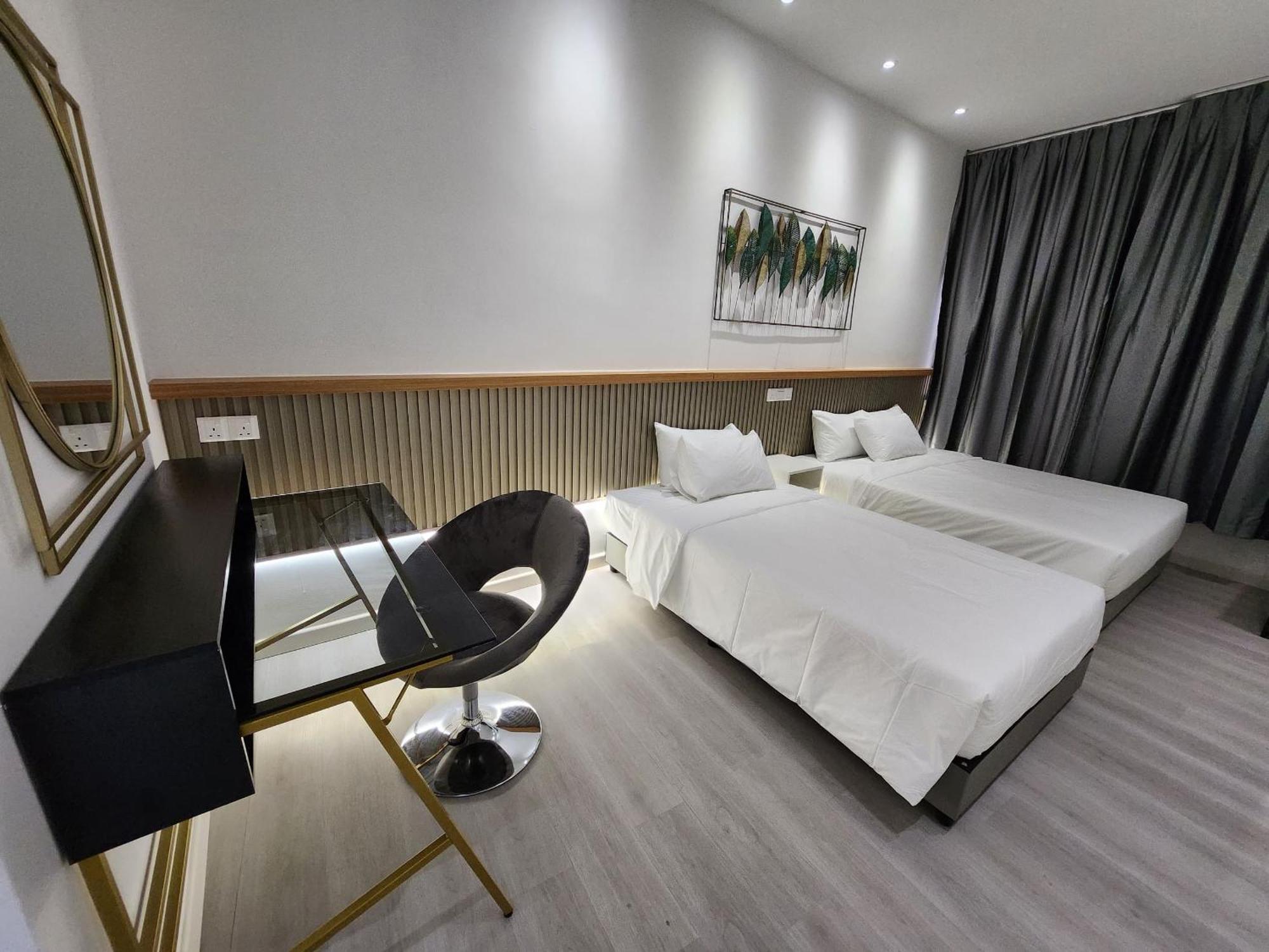 One Point Hotel Кучинг Экстерьер фото