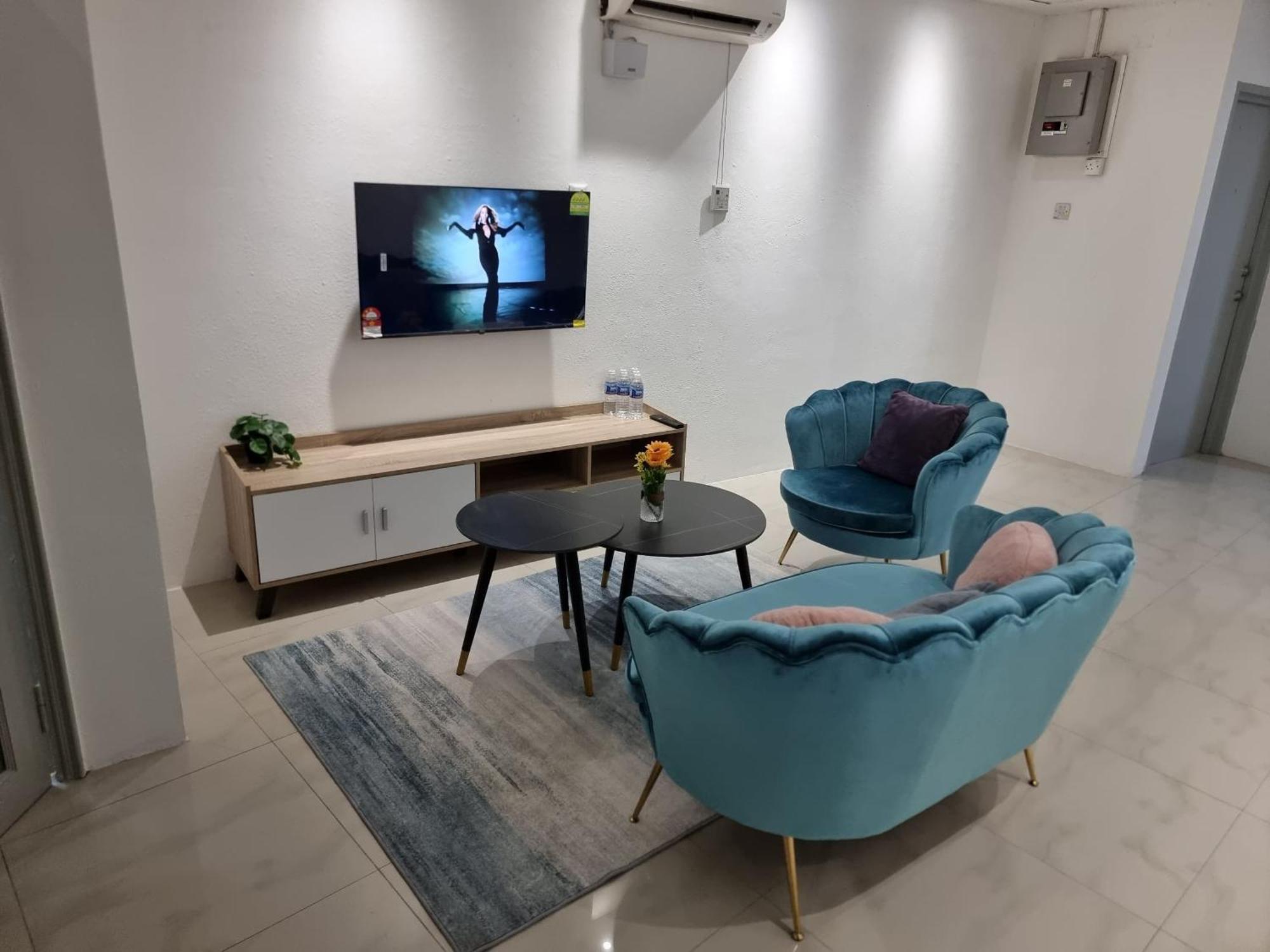 One Point Hotel Кучинг Экстерьер фото