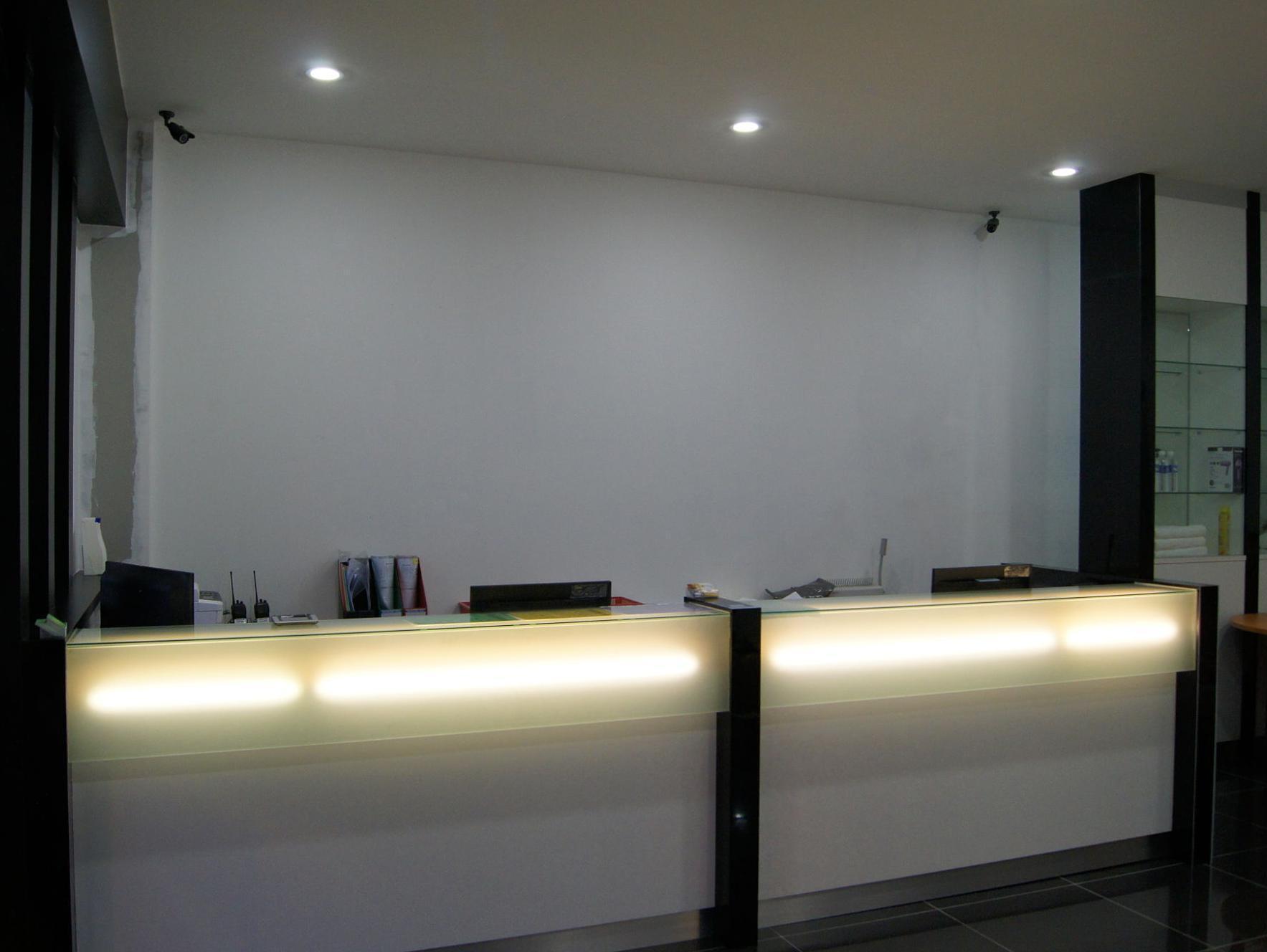 One Point Hotel Кучинг Экстерьер фото