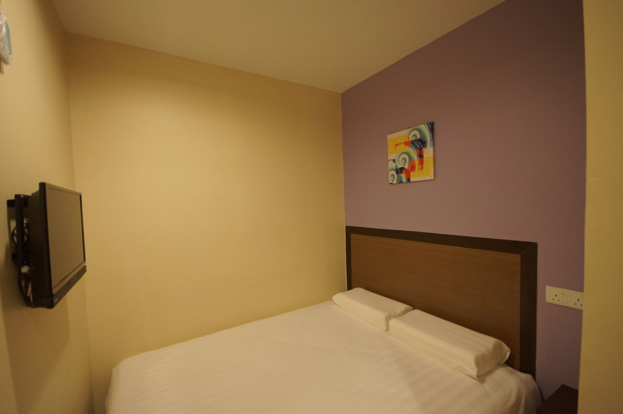 One Point Hotel Кучинг Экстерьер фото